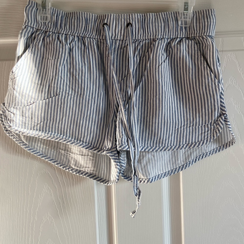 SO striped shorts